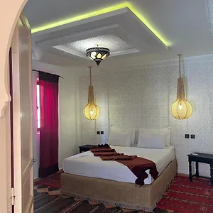 Dar Nakhla Bed and breakfast